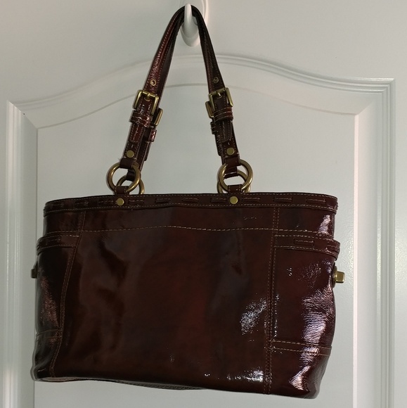 EUC COACH Laced Patent Gallery Tote - Picture 3 of 8
